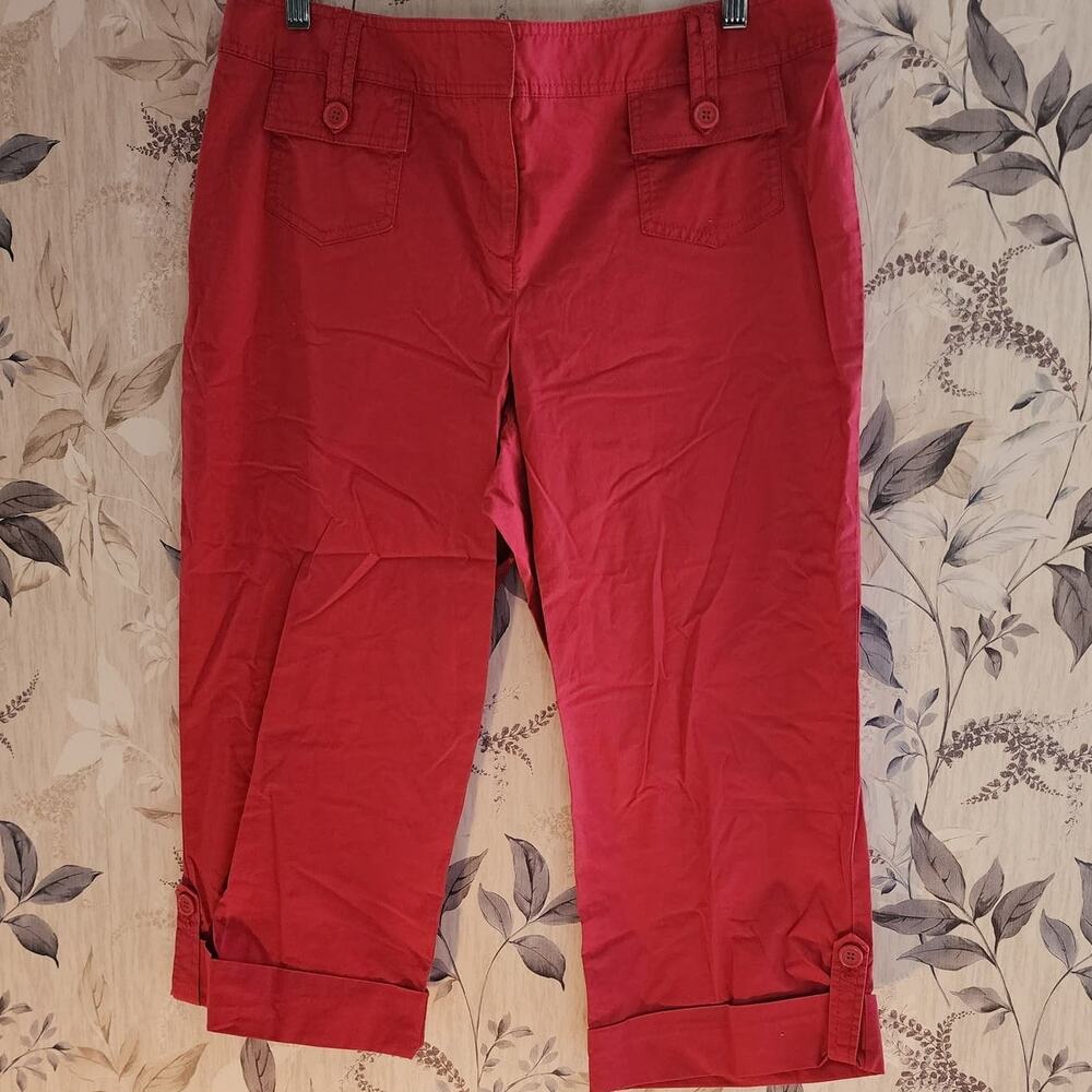 Liz & Co  Women's Cropped Capri Barbie Core Pink Pants Size 12